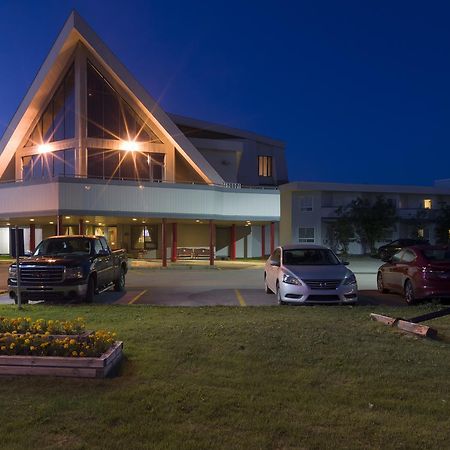 Albatross Hotel Гандер Экстерьер фото