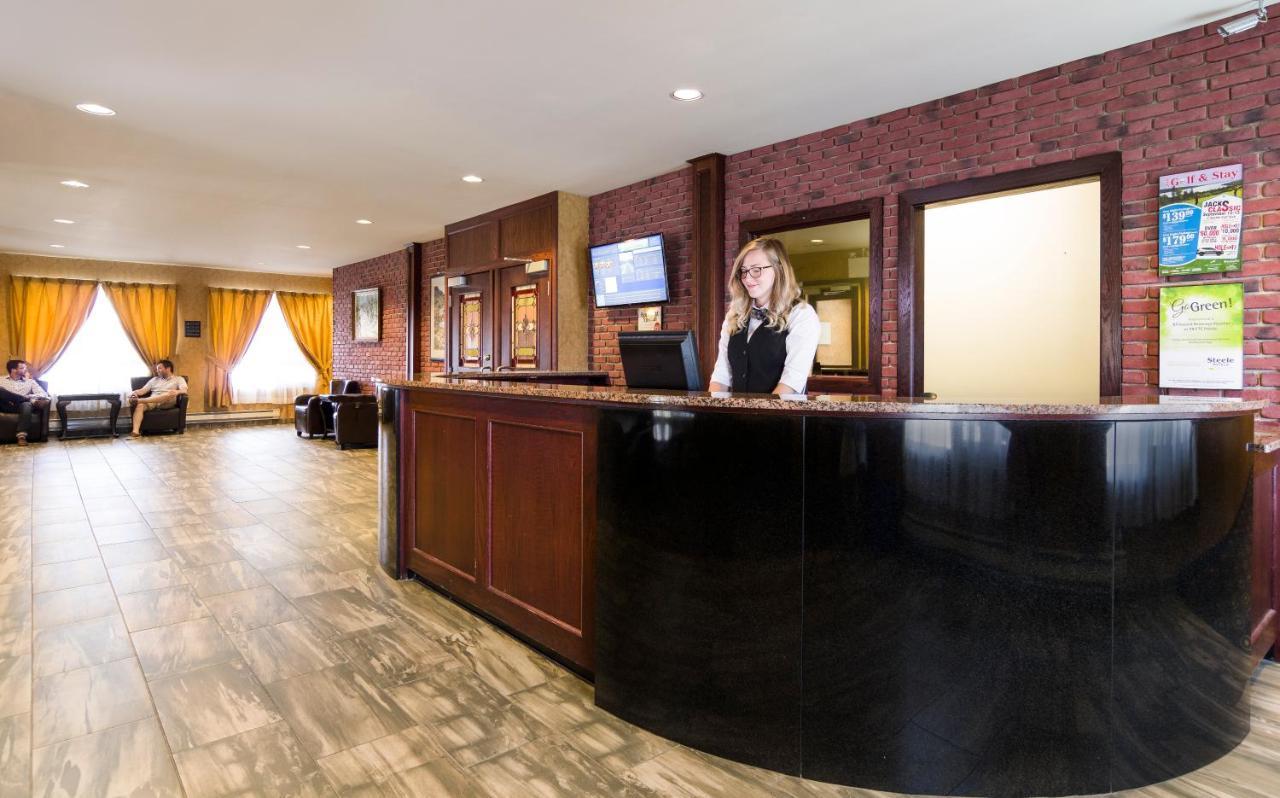 Albatross Hotel Гандер Экстерьер фото